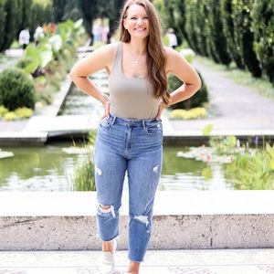 Carly Jean Los Angeles Chrissy Jeans